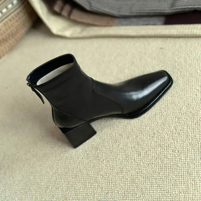 Krazing Pot Big Size 43 Cow Leather High Heels Winter Shoes Classics Chelsea Boots Square Toe Zipper Concise Dating Ankle Boots