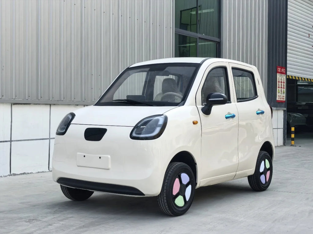 Electric Four-wheel Family Women New Energy Adult Air Conditioner Transportation Battery Car Upgraded To Oil and Electricity