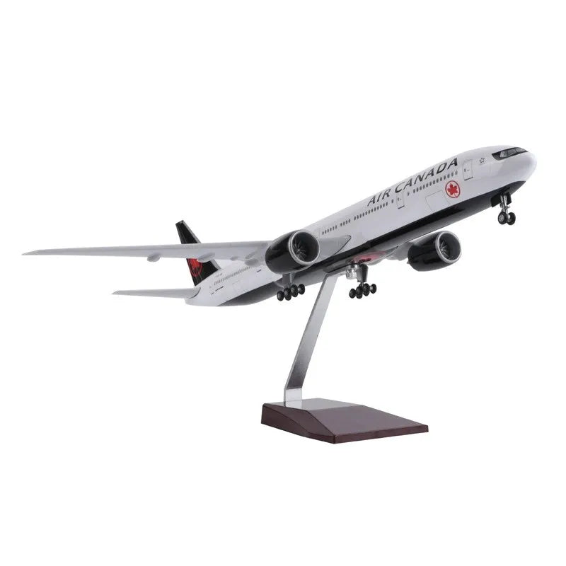 1:157 Scale 47cm Aircraft B777 Canada Air Airlines Model With Light and Wheel Diecast Resin Airplane Collection Display Gifts