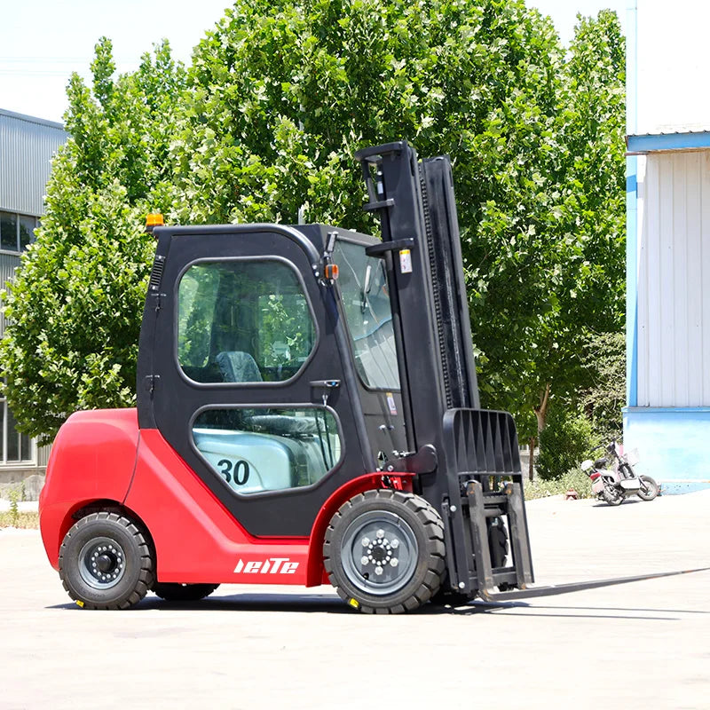New 3 ton Diesel Forklift Heavy Duty Hydraulic Lift China Factory Price 4x4 Wheel Forklift with CE/EPA Forklift Custom