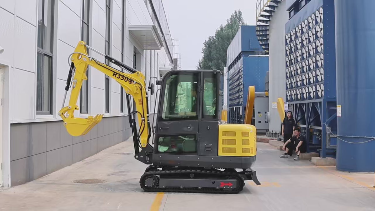 3.5 Ton Mini Excavator With Kubota Engine, Air-Conditioned Cab, Euro5 CE Small Digger Customizable Attachments Free Shipping