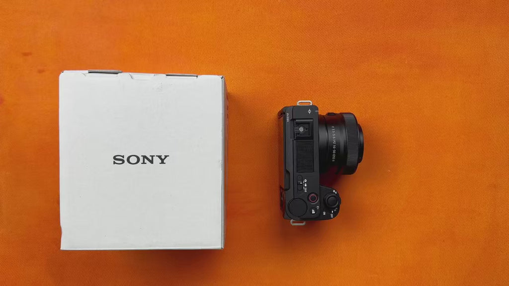 Sony Alpha ZV-E10 II - APS-C Interchangeable Lens Mirrorless Content Creators’ Camera - Black - with Lens